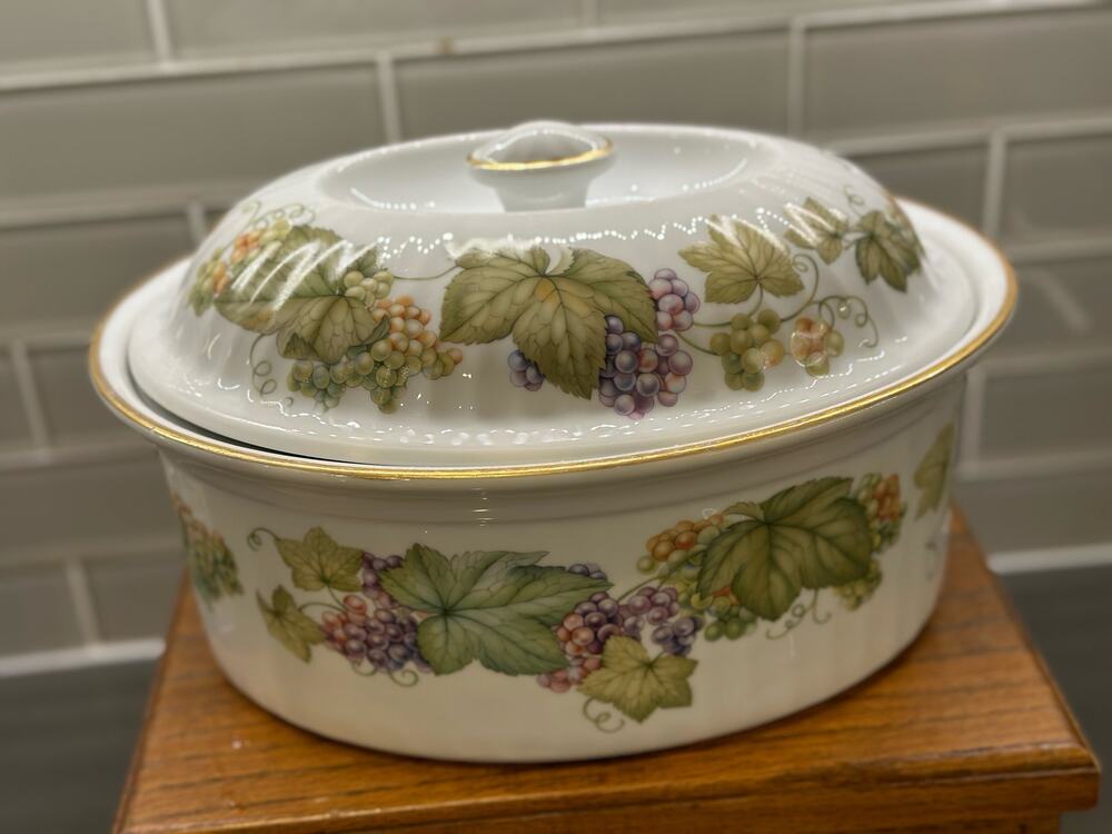 Royal Worcester Vine Harvest Gold Trim Lidded Oval Casserole Dish